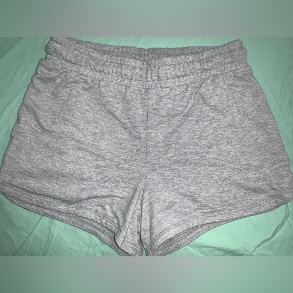 Girls Cat & Jack knit pull on shorts